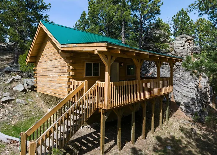 Rock Crest Lodge & Cabins